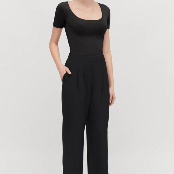 CUYANA Stretch Scoop Neck Tee in Black, Size XS - Picture 5 of 6